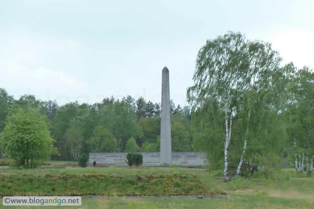 Belsen - Memorial